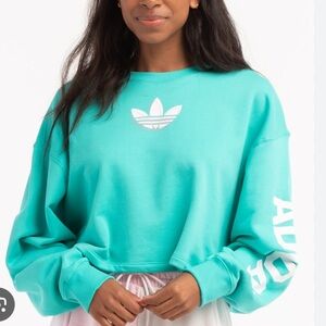 ADIDAS Logo Womens Crewneck Sweatshirt 💙